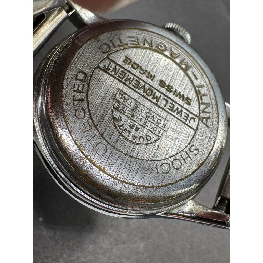 Vtg Torvic De Luxe Jeweled Shock Protected Watch Silver Tone 32mm Stretch Band - Picture 8 of 10